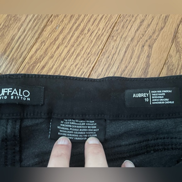 Black high rise jeans - Picture 2 of 3